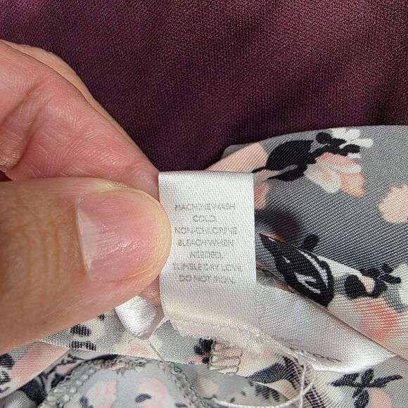 Marilyn Monroe And Target Floral and Burgundy Women's Camisole Sleepwear Medium - Picture 11 of 16